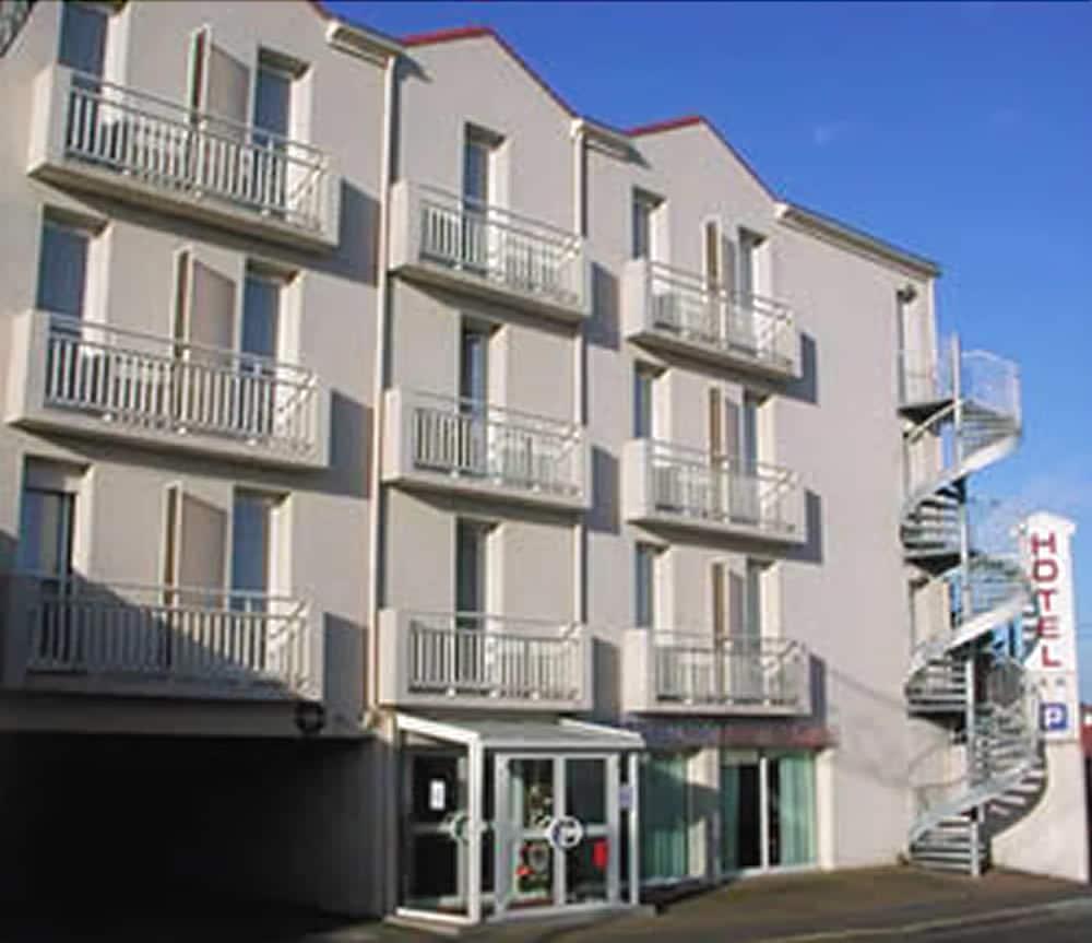 Brit Hotel Les Alizes Pornic Exterior foto