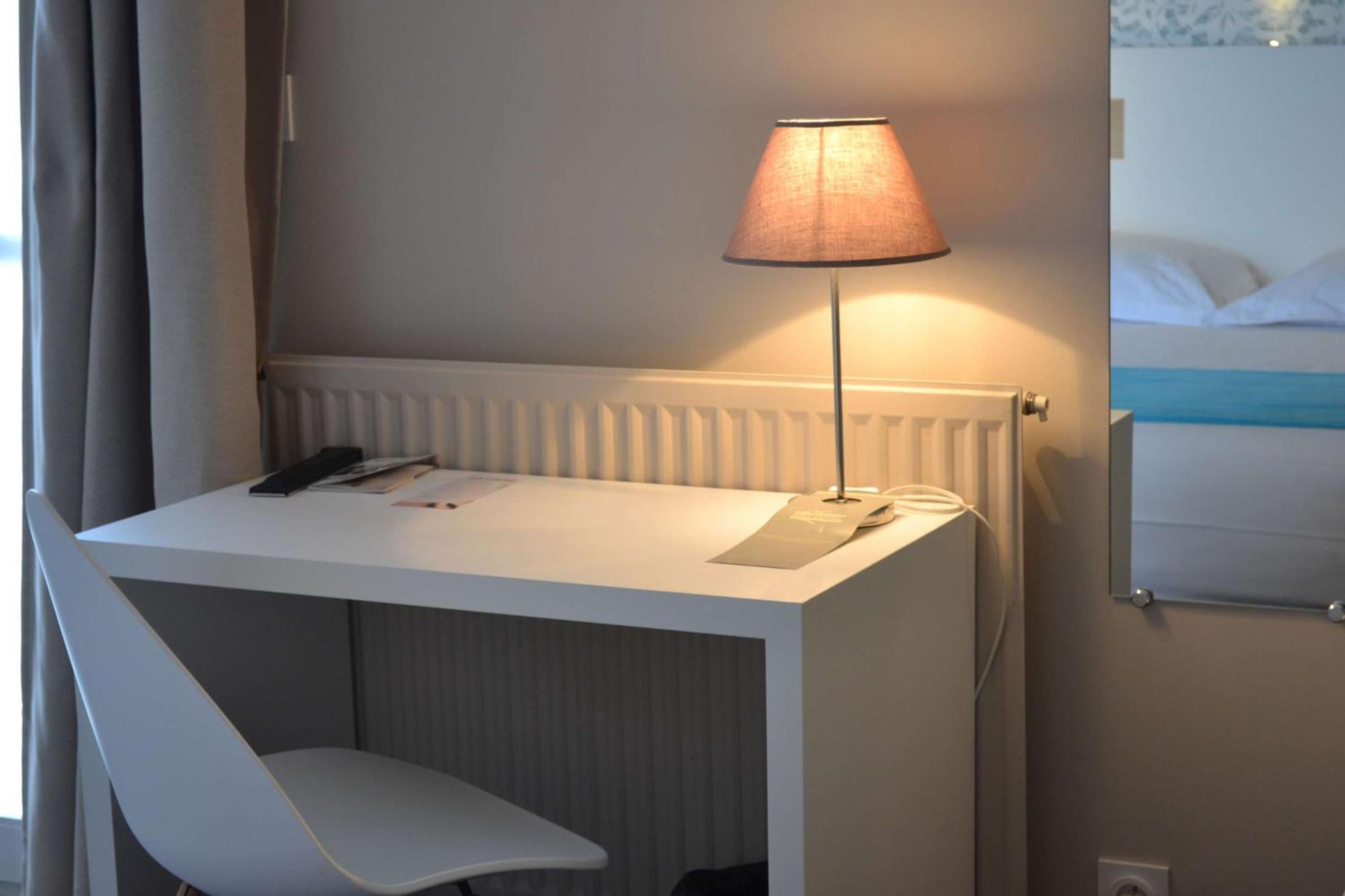 Brit Hotel Les Alizes Pornic Exterior foto
