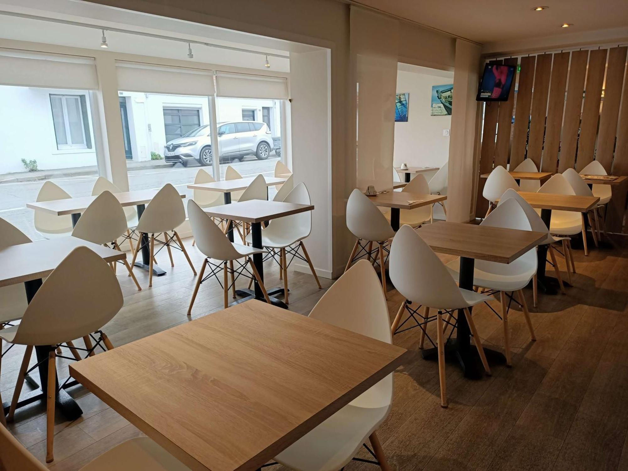Brit Hotel Les Alizes Pornic Exterior foto